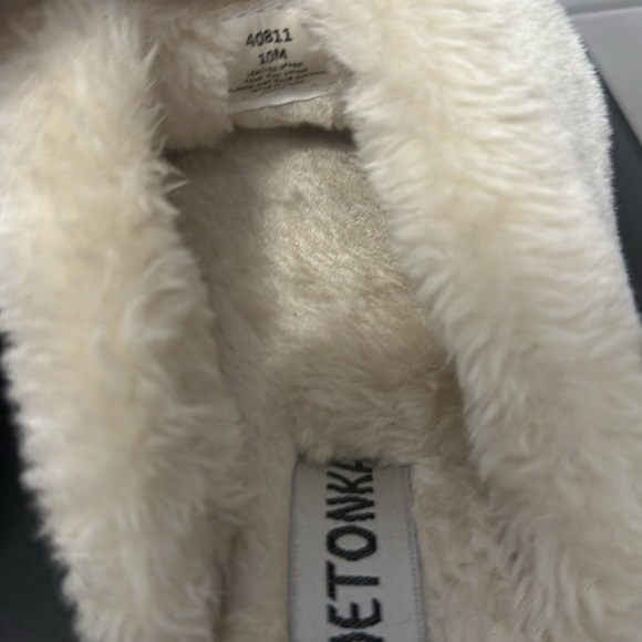 MINNETONKA Mules Slippers - Picture 9 of 9